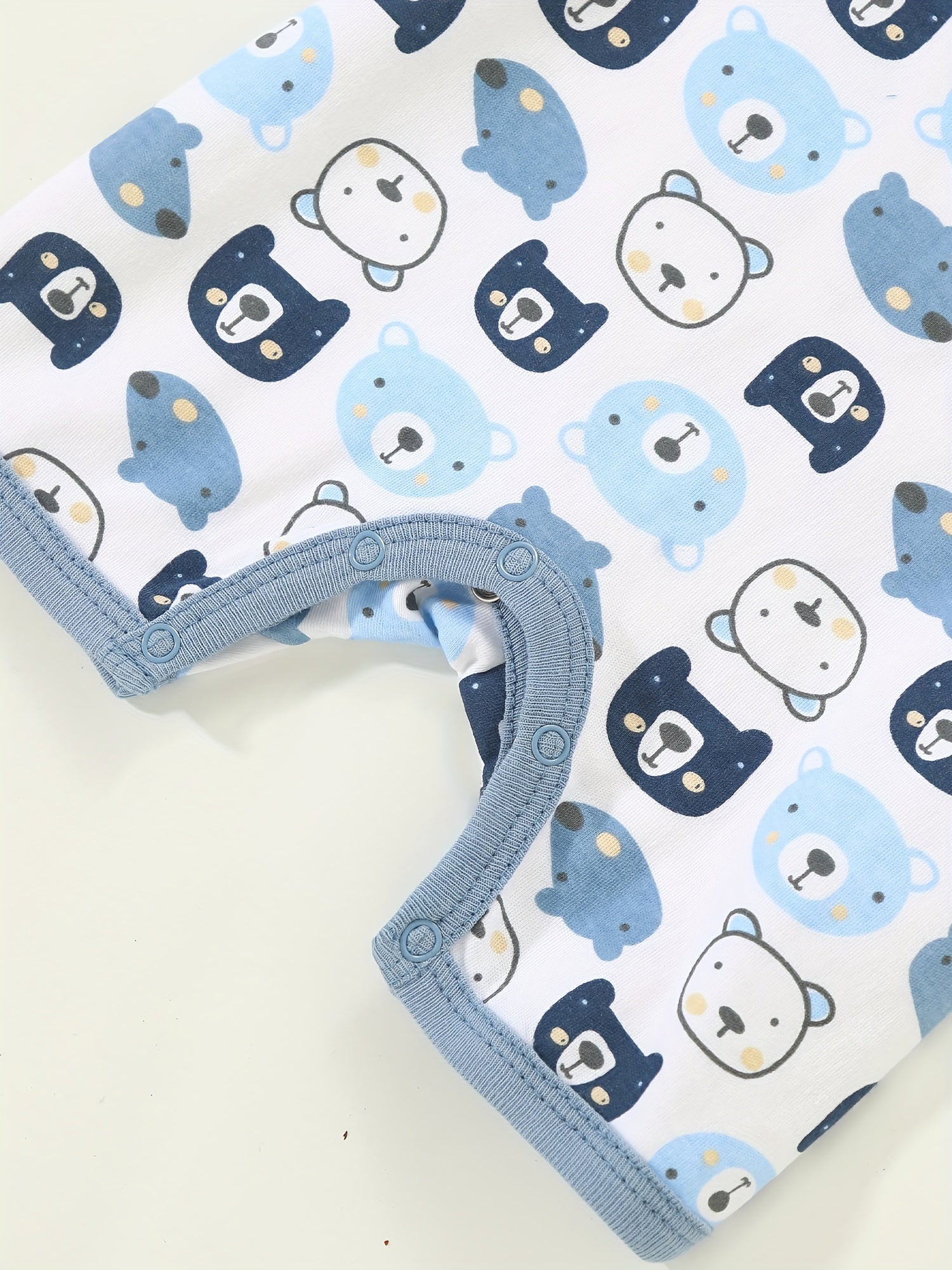 Kit 3 Bodies BabyZoo Bebê Menino – Estampa de Ursinho | Manga Curta em Algodão | Roupas Confortáveis para Todas as Estações