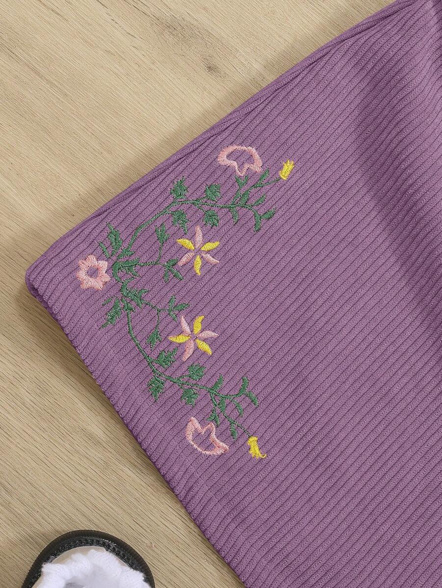 Macacão Feminino Floral Bordado Sem Camiseta – Vestido Overall | Baby Zoo
