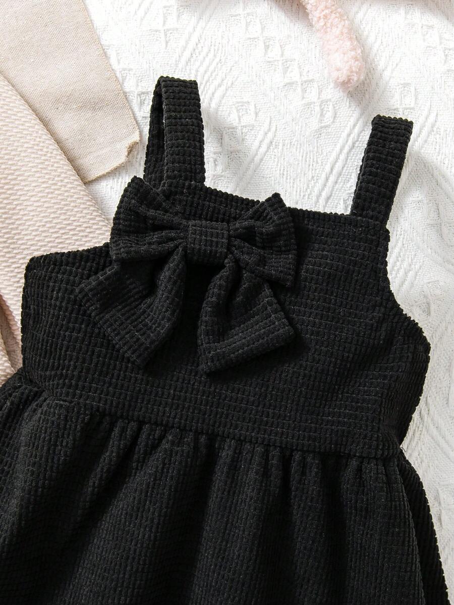 Vestido Princesa Tubinho de Veludo com Top Texturizado de Gola Alta – Outono/Inverno 2024 | Baby Zoo