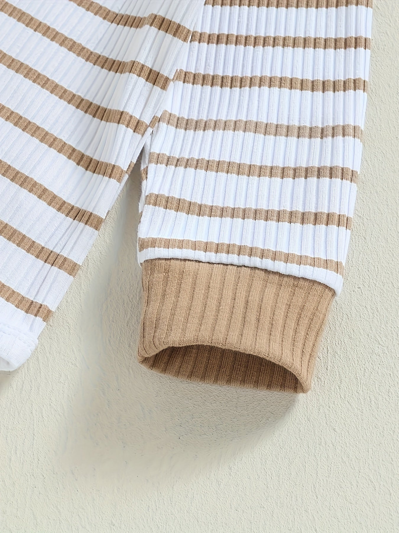 Conjunto BabyZoo Bebê Menino – Body Listrado com Botões + Calça Casual | Roupa de Inverno para Passeios